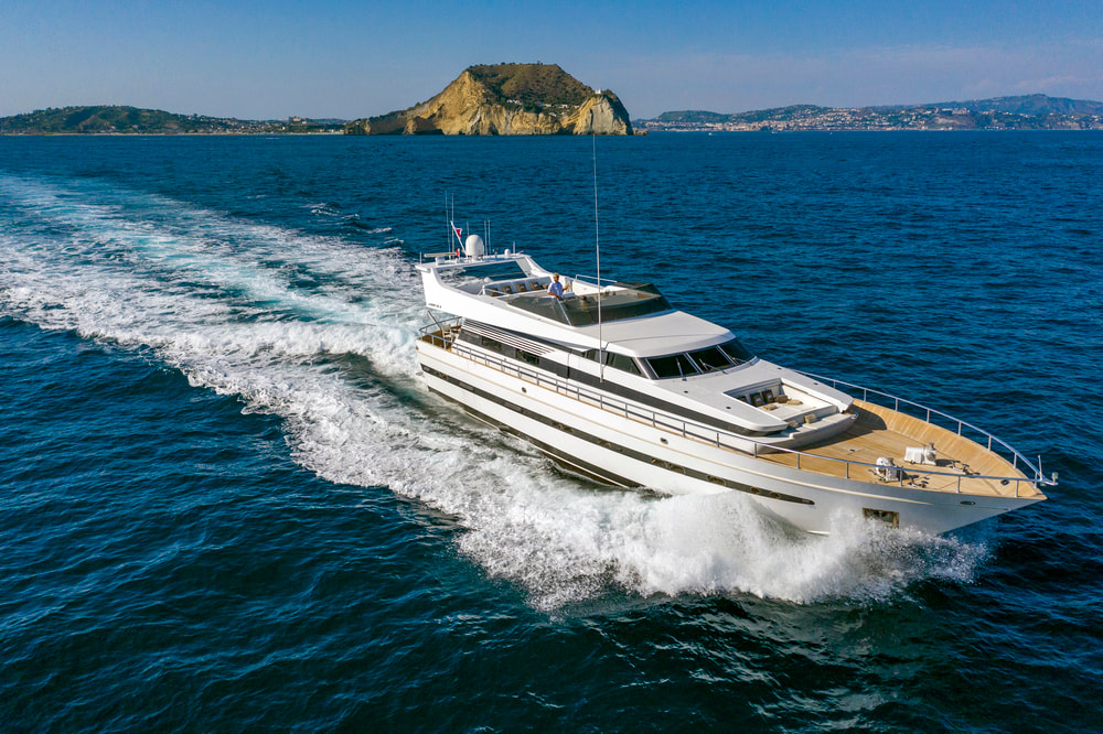 1.4 Motor yacht SANDI IV.jpg