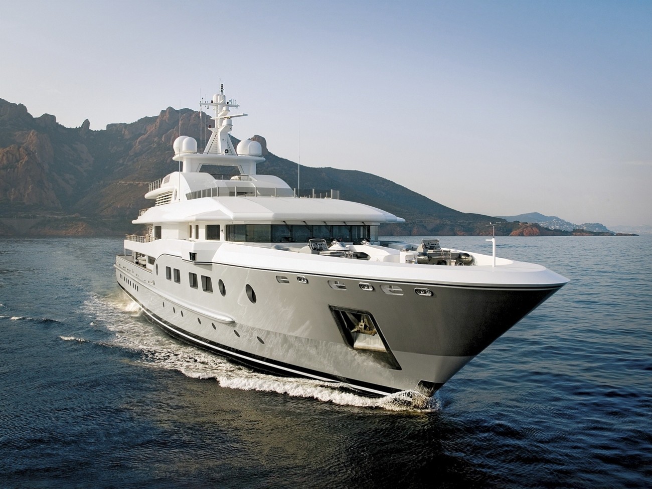 101 71m superyacht from Alstom.jpg