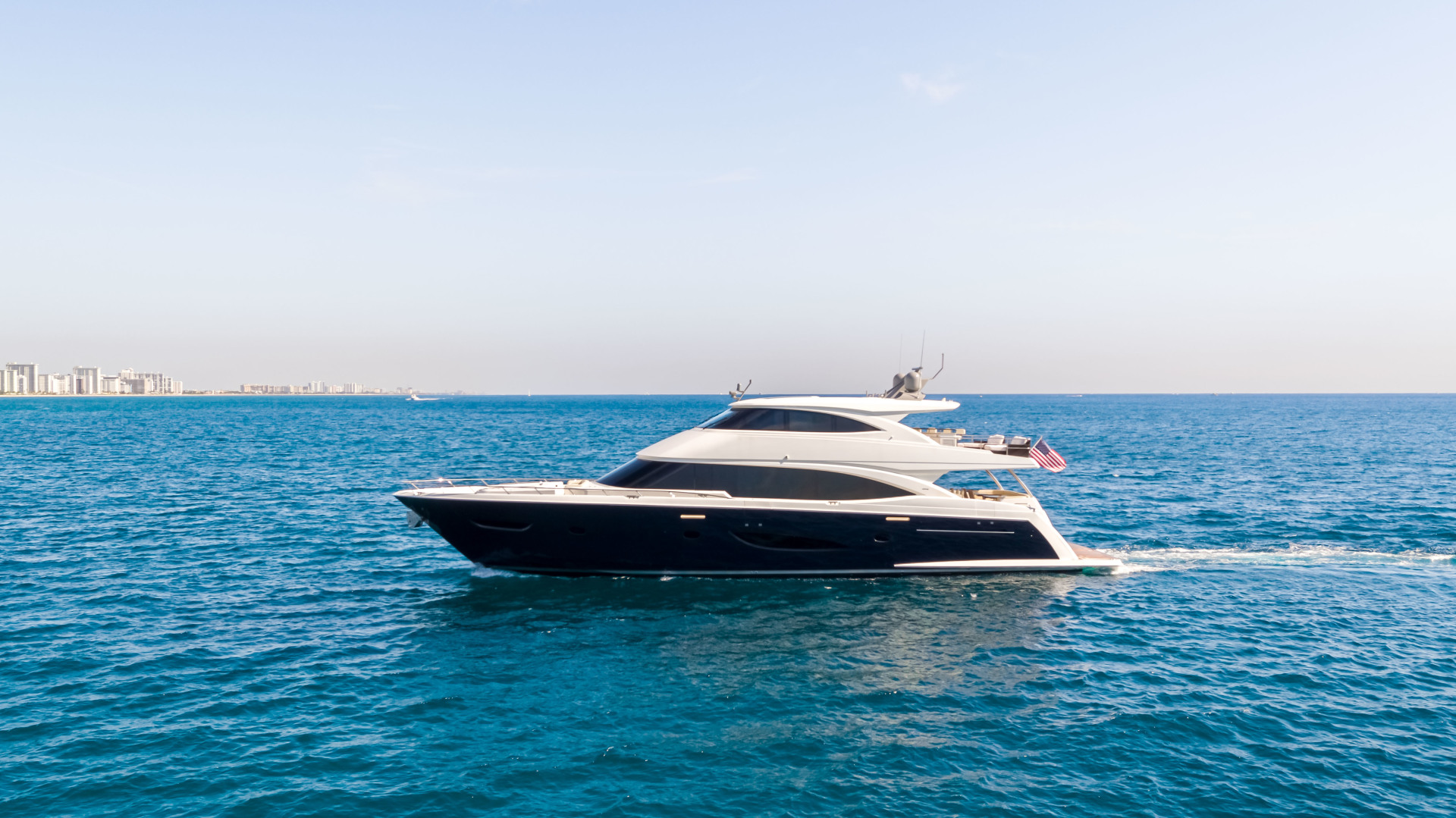 101 Luxury yacht INDIGO.jpg