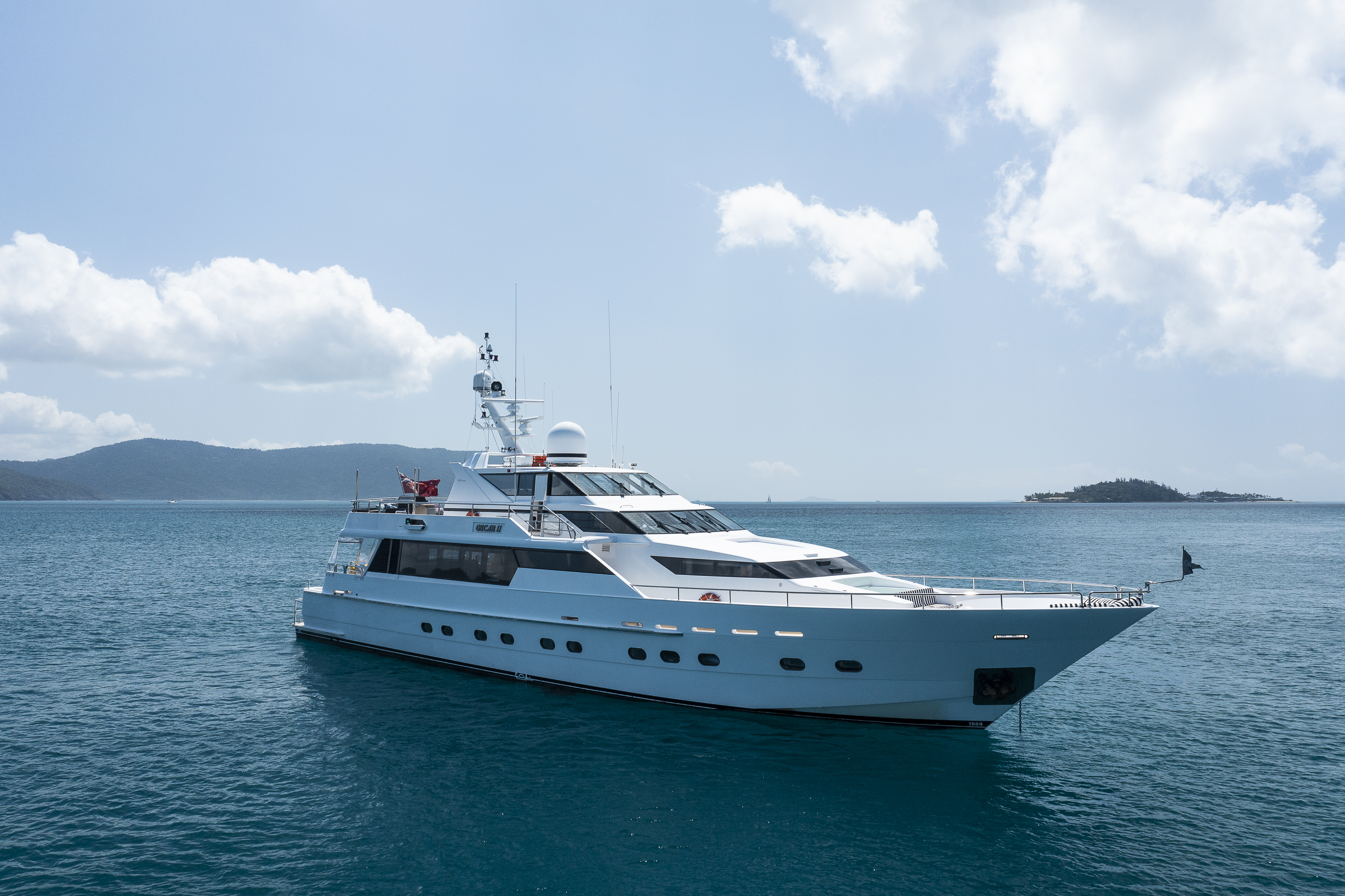 101 Luxury yacht OSCAR II.jpg