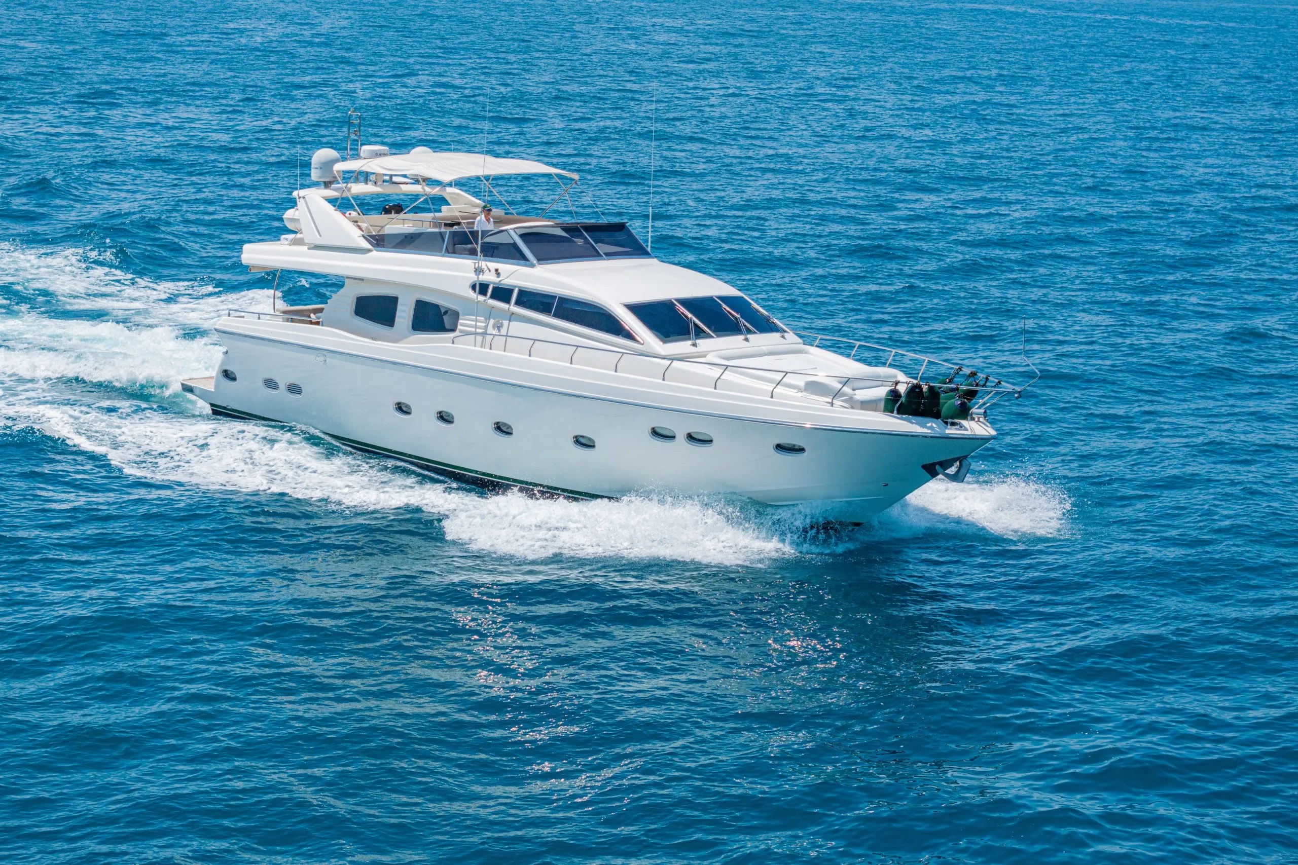 101 Luxury yacht ROCK MOON.jpg