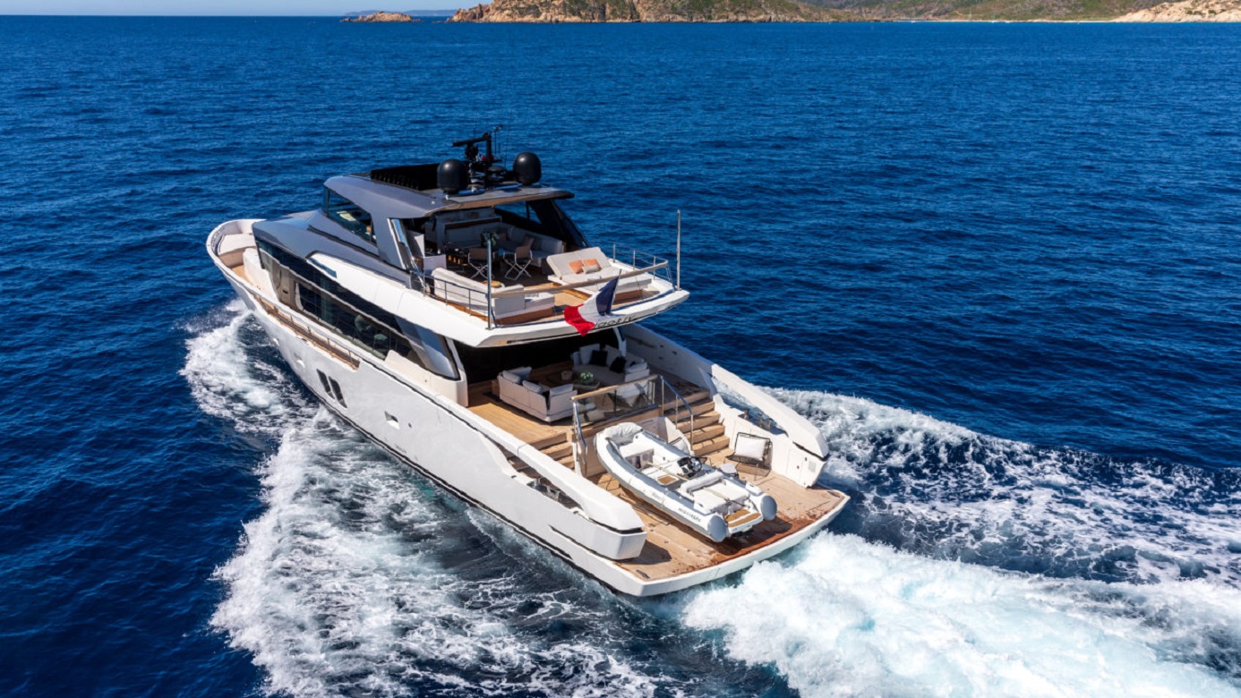 101 Motor yacht SILAOS IV.jpg