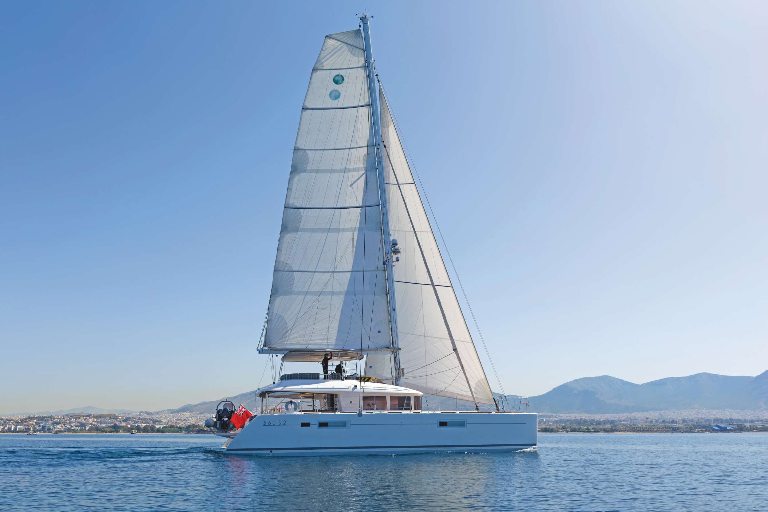 101 Sailing catamaran COOL BREEZE.jpg