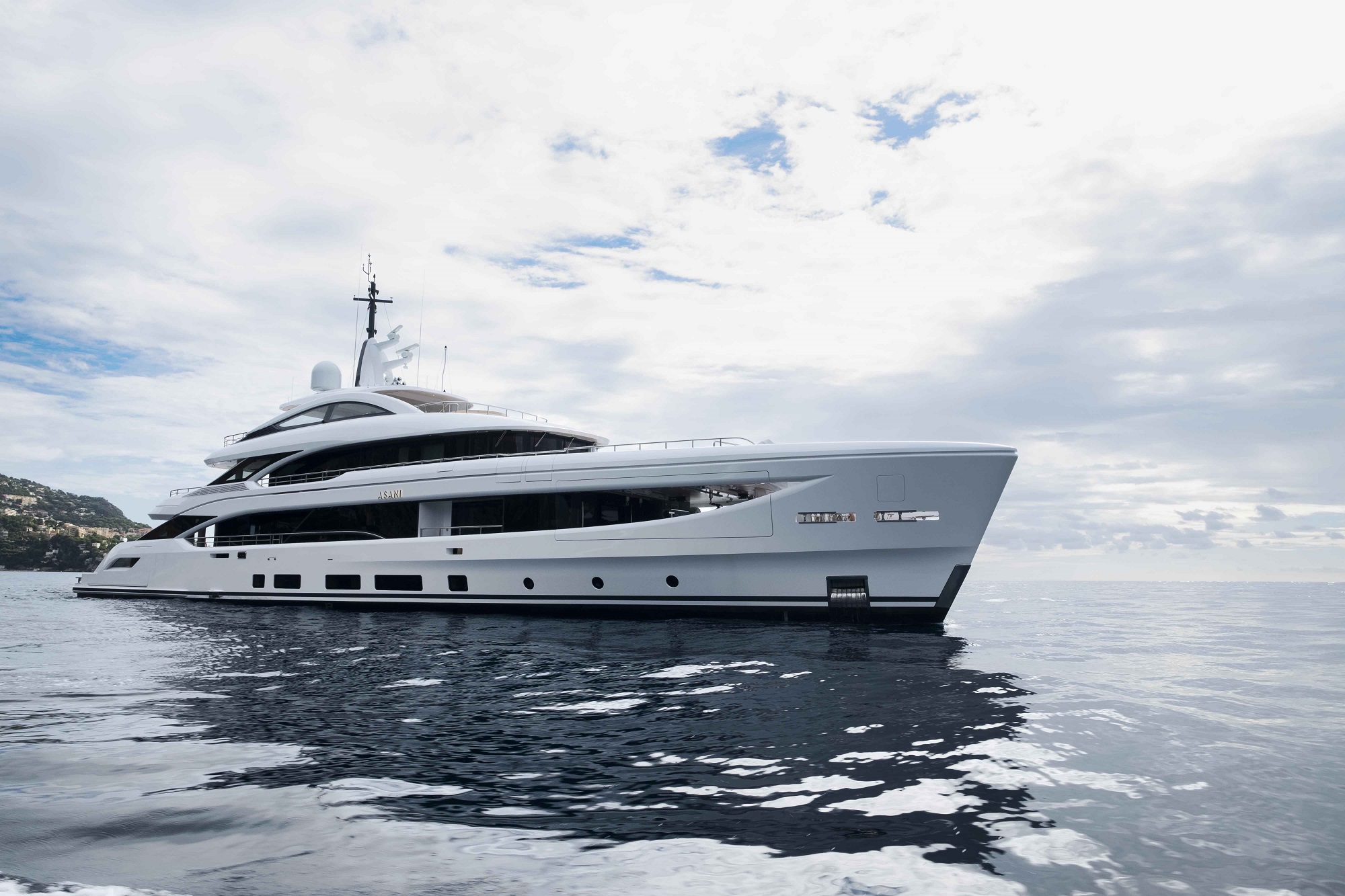 101 Superyacht BENETTI B.NOW 50.jpg