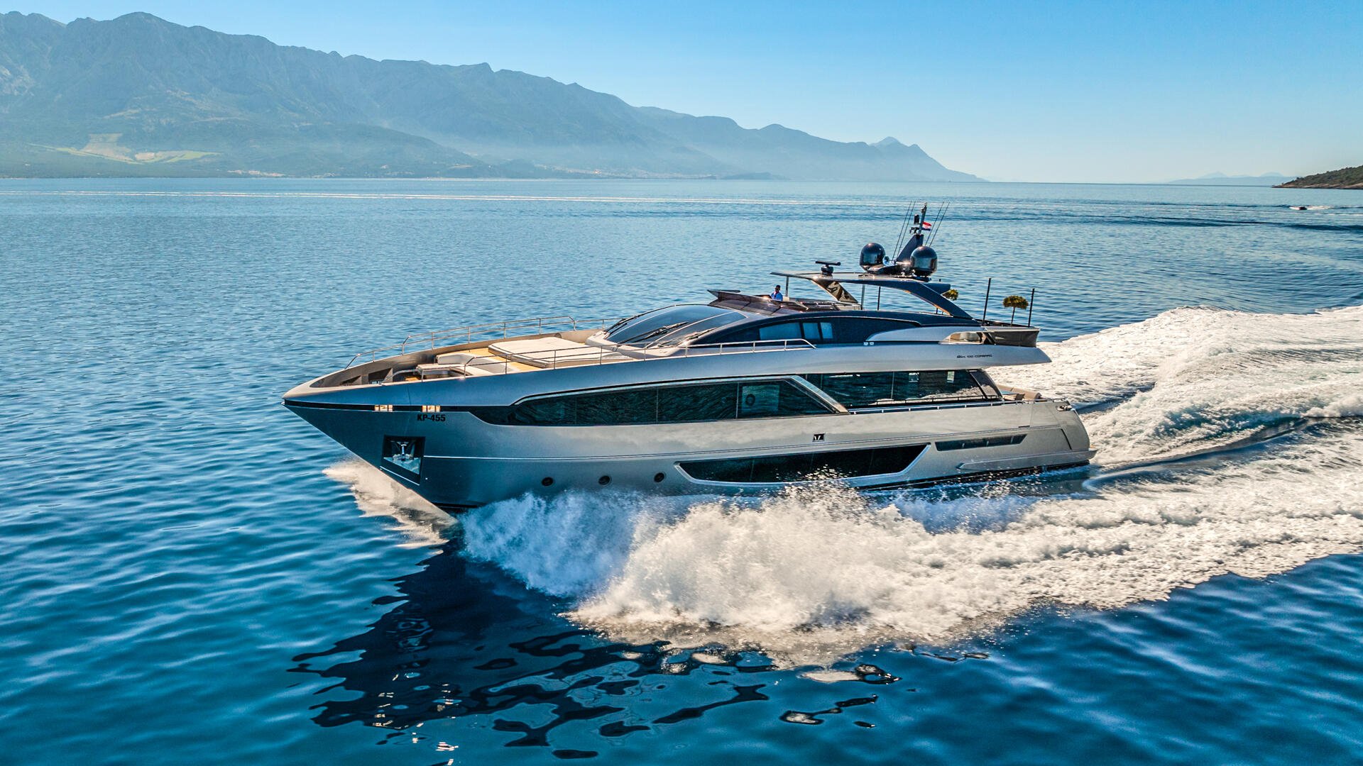 101 Superyacht NO STRESS 888.jpg