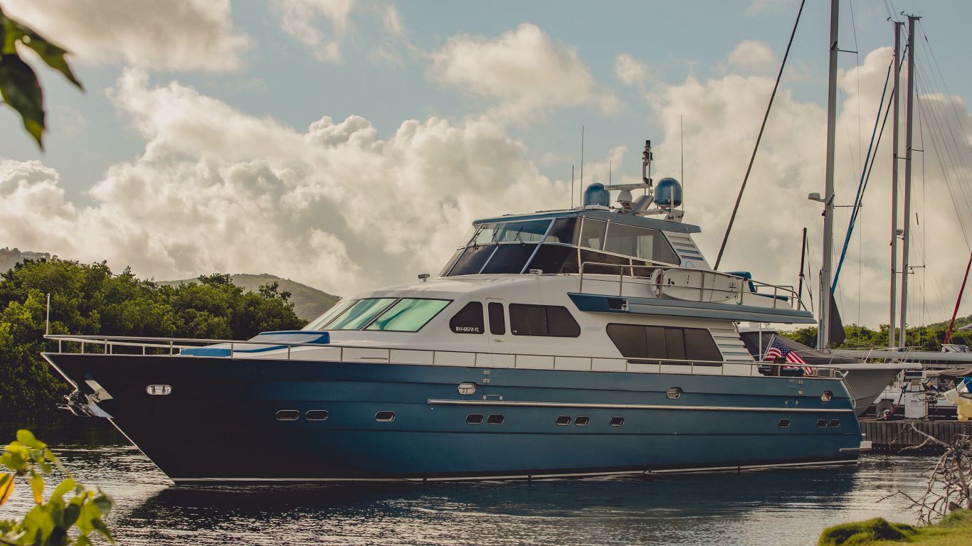 101 Superyacht QARA.jpg
