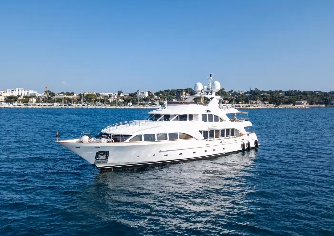 102 Luxury yacht GIORGIA.jpg