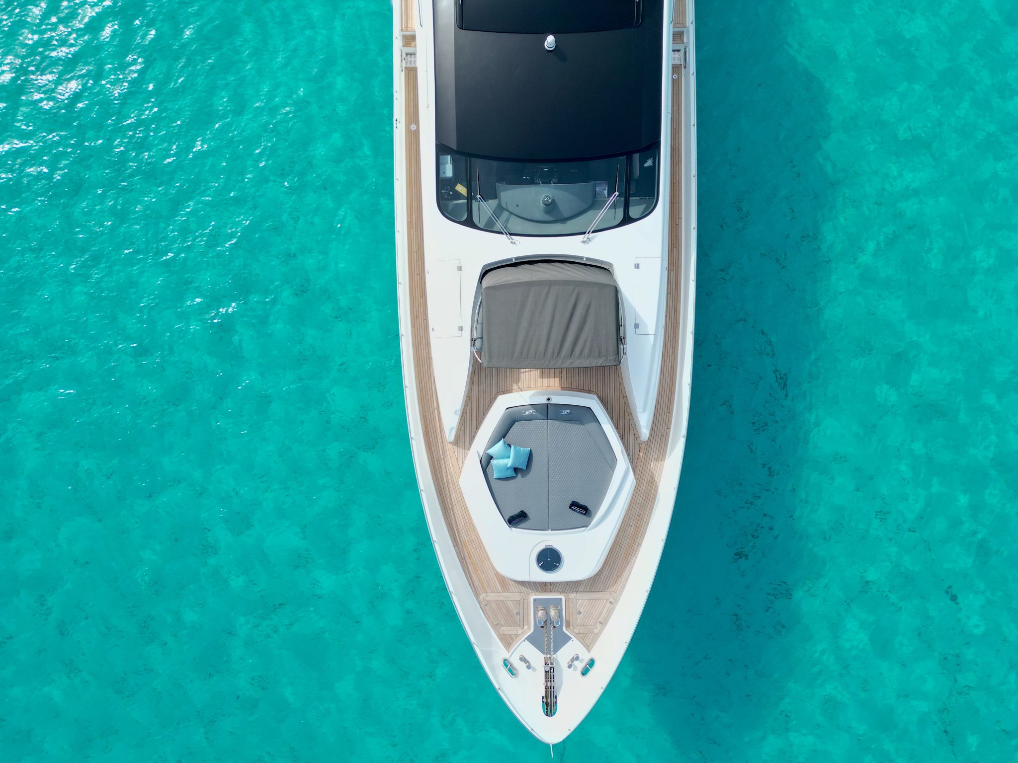 102 Luxury yacht THYKE III.jpg