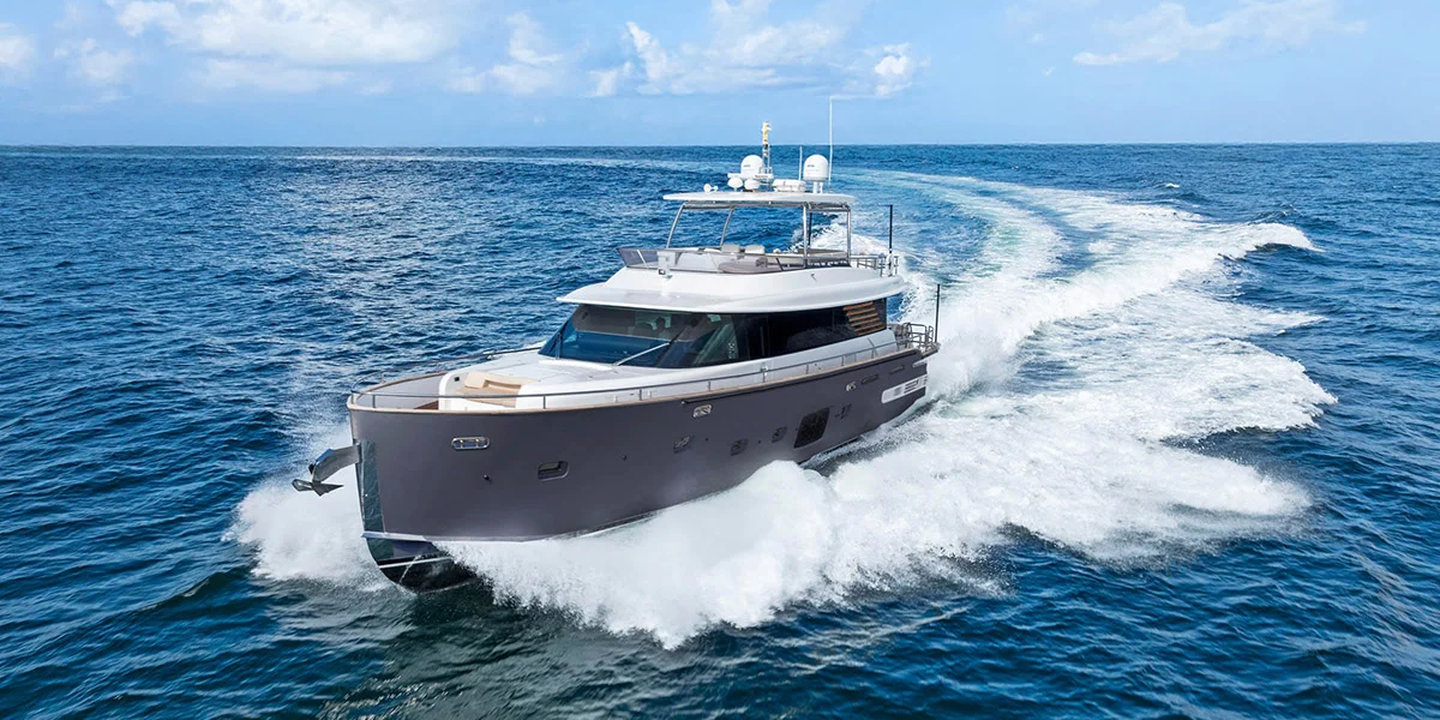 102 Motor yacht ALMAR II.jpg