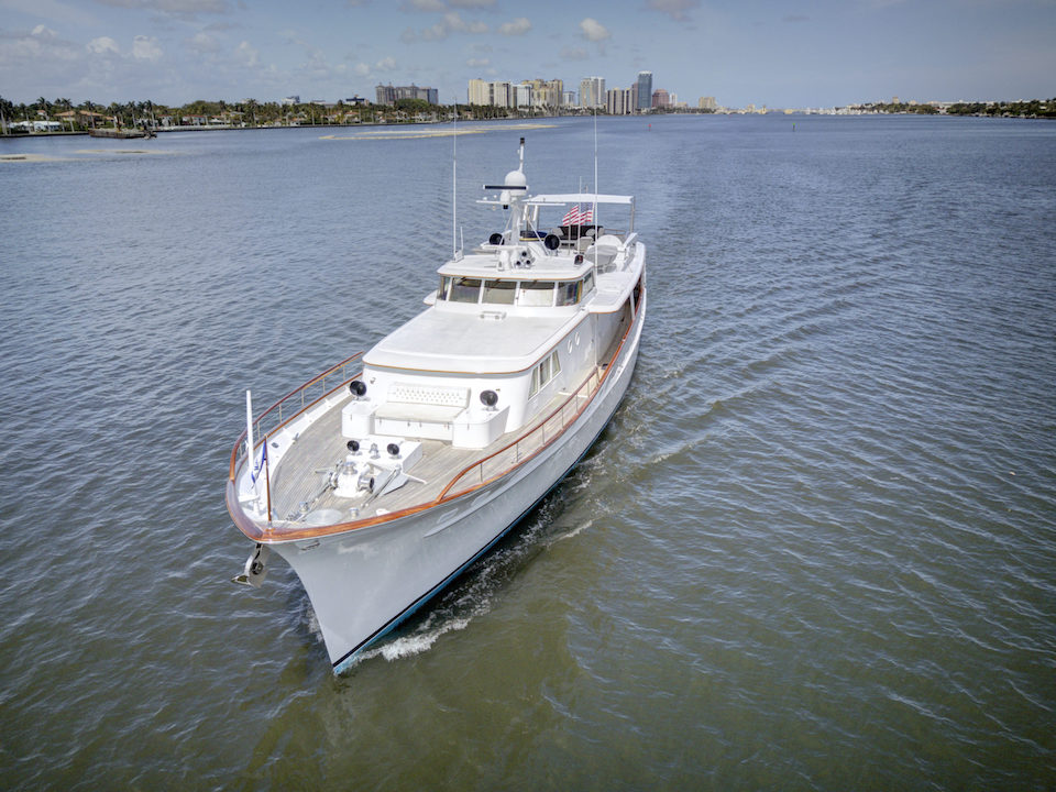 102 Motor yacht SOVEREIGN.jpg