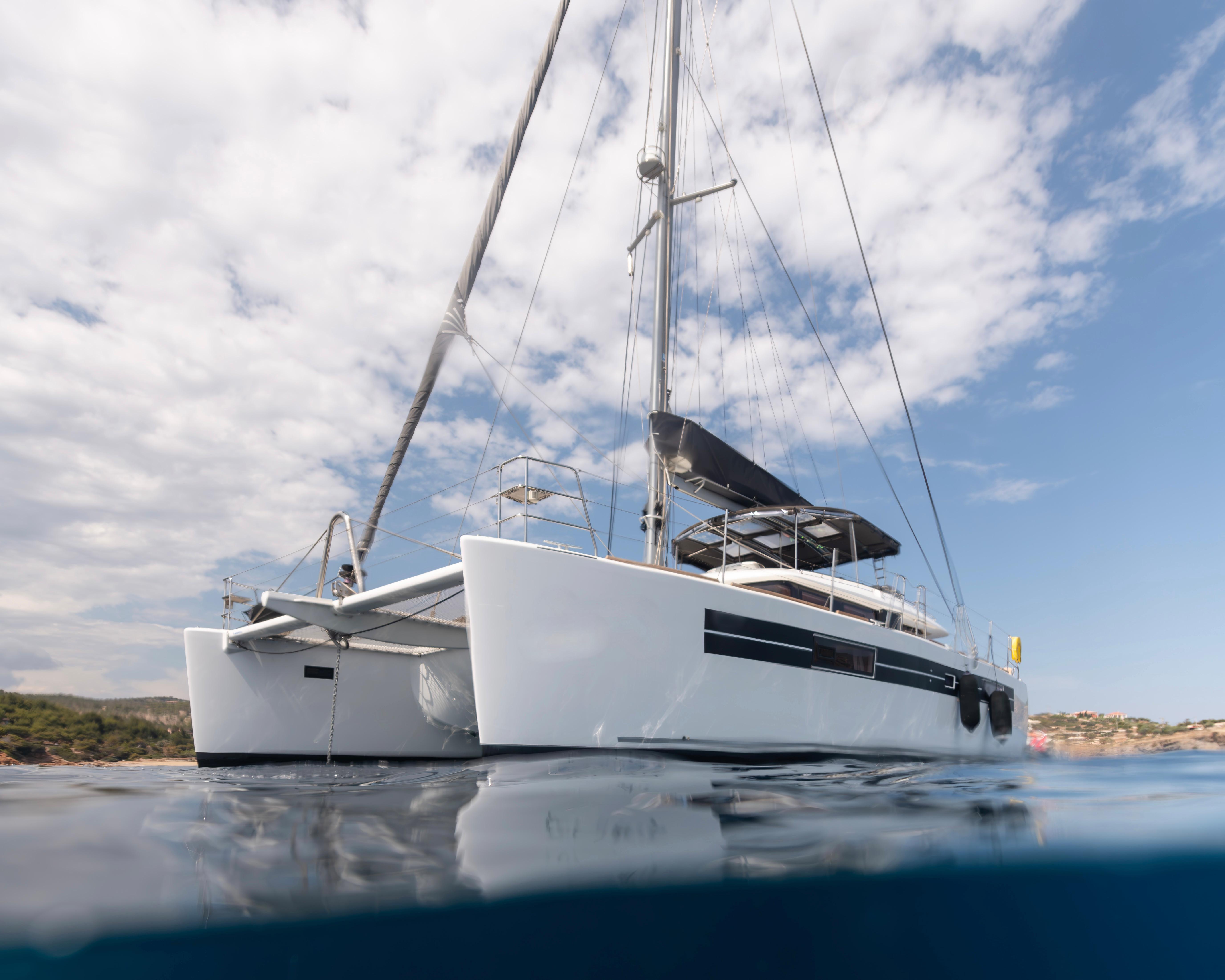 102 Sailing yacht KING OF DIAMONDS.jpg