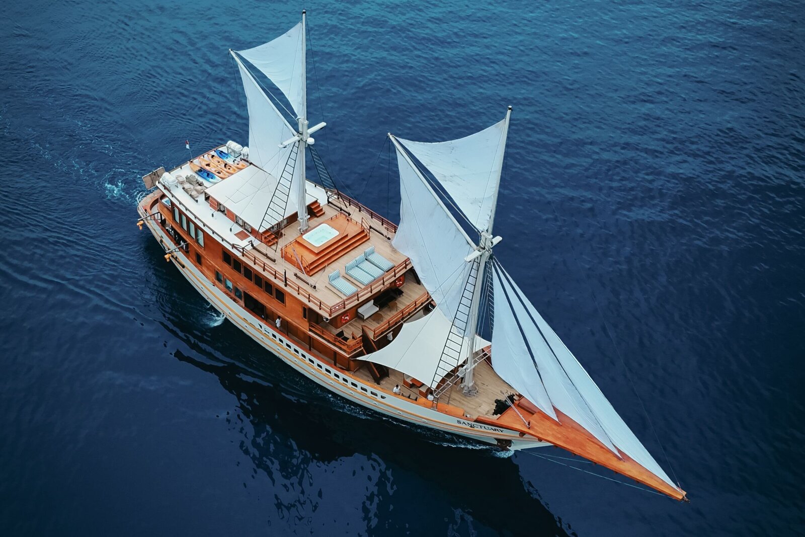 102 Sailing yacht SANCTUARY.jpg