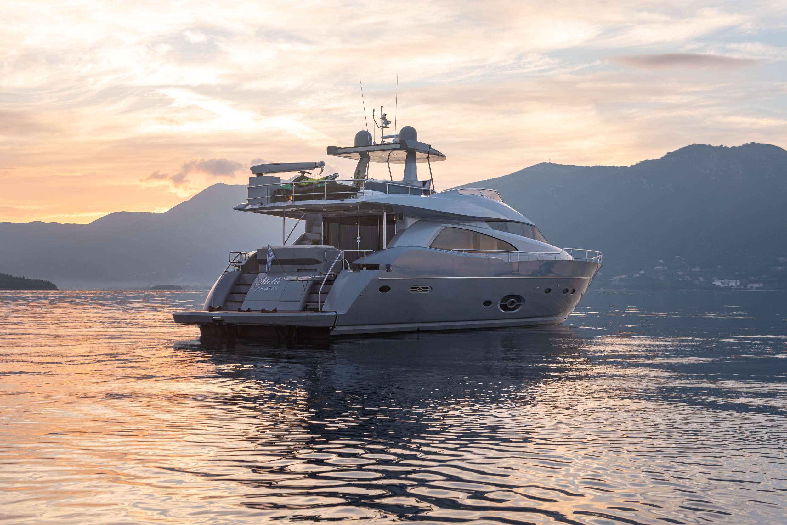 102 Super yacht STELA 117.jpg