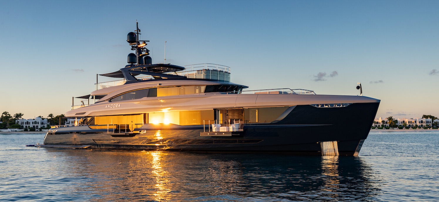 102 Superyacht ANCORA.jpg