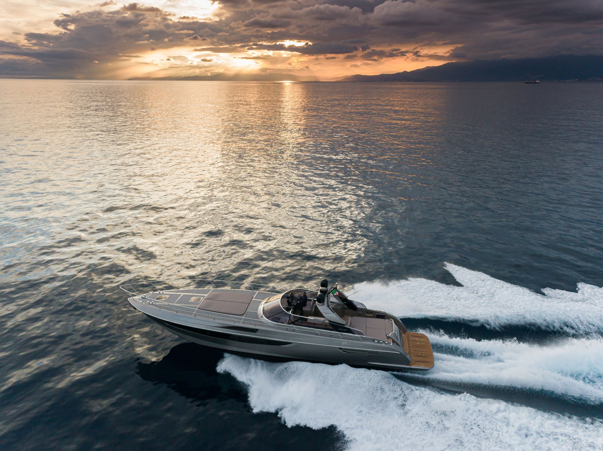 103 Luxury yacht MY LIFE FIVE III.jpg