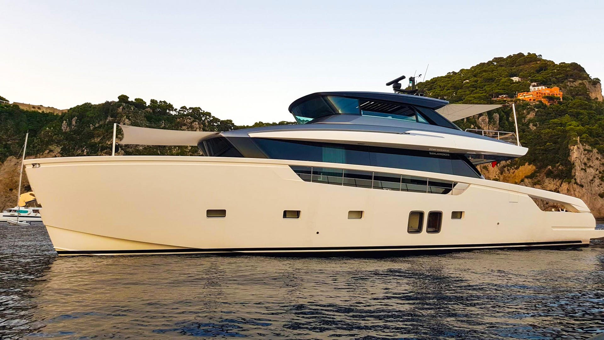 103 Motor yacht ALLEGRIA.jpg