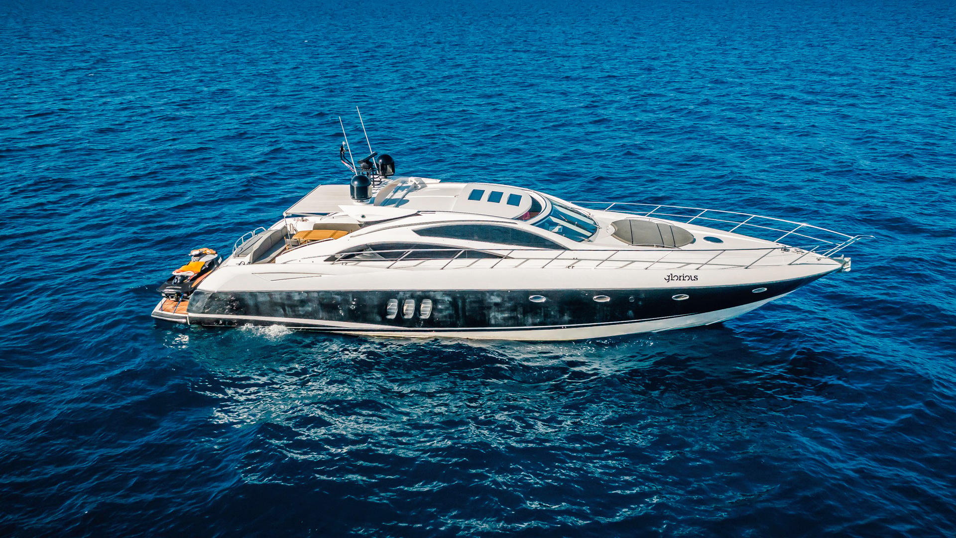 103 Motor yacht GLORIOUS.jpg