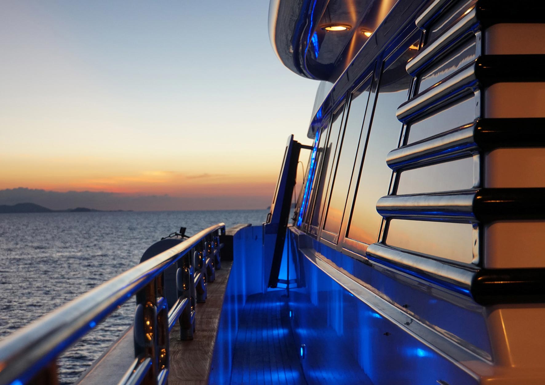 103 Motor yacht INDIGO STAR I.jpg
