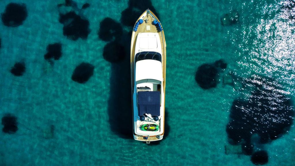 103 Motor yacht LIZARD.jpg