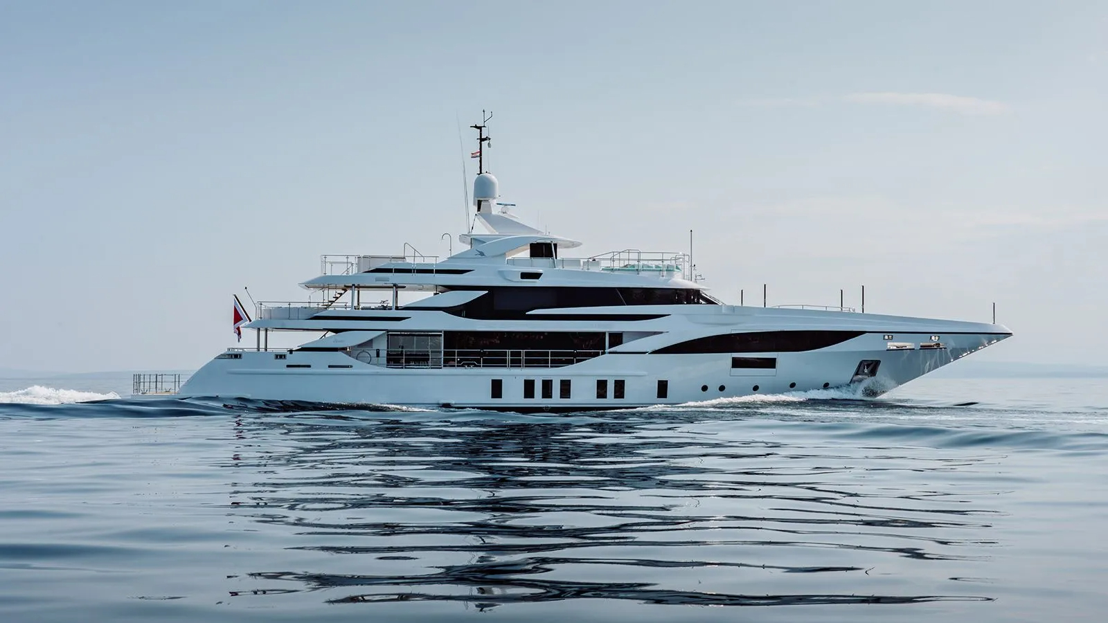 103 Motor yacht SEAGULL MRD.jpg