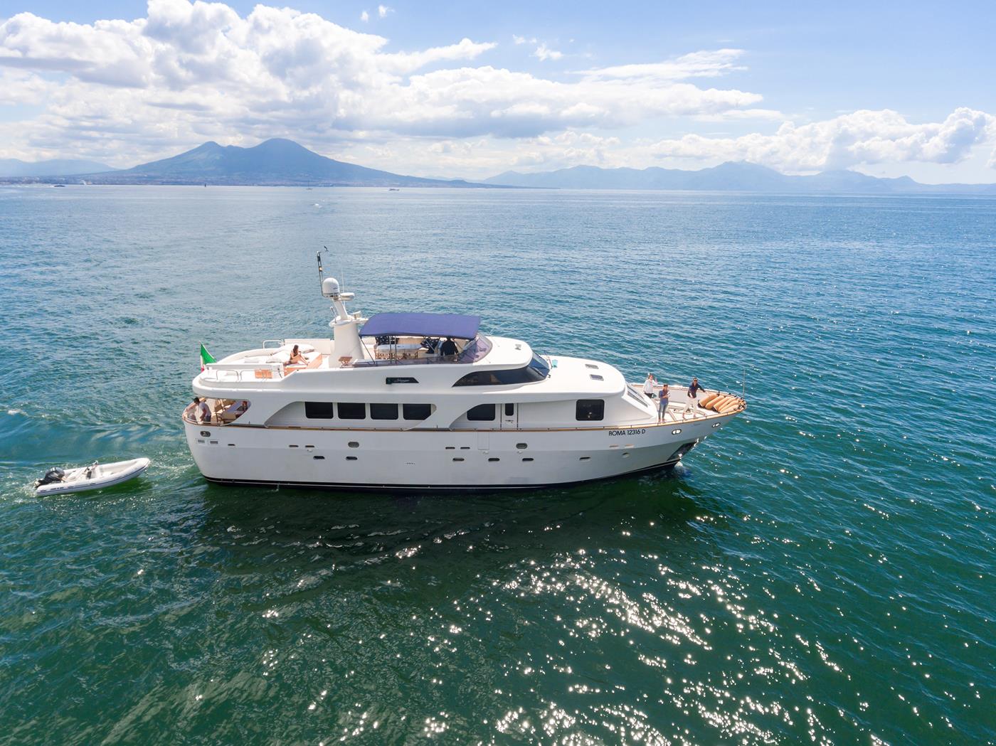 103 Motor yacht SHANGRA.jpg