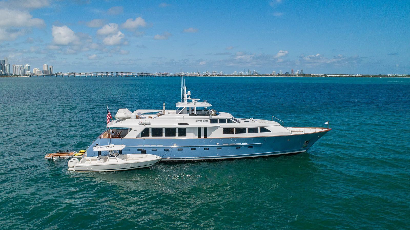 103 Motor yacht SILVER SEAS.jpg