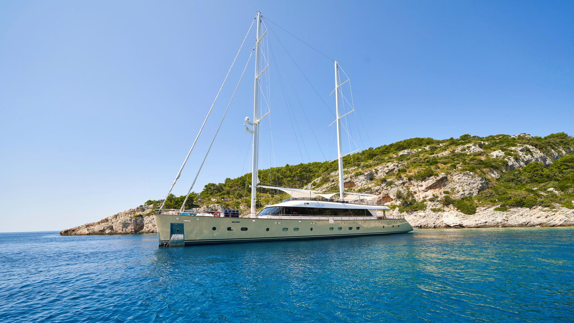 103 Sailing yacht MARALLURE.jpg