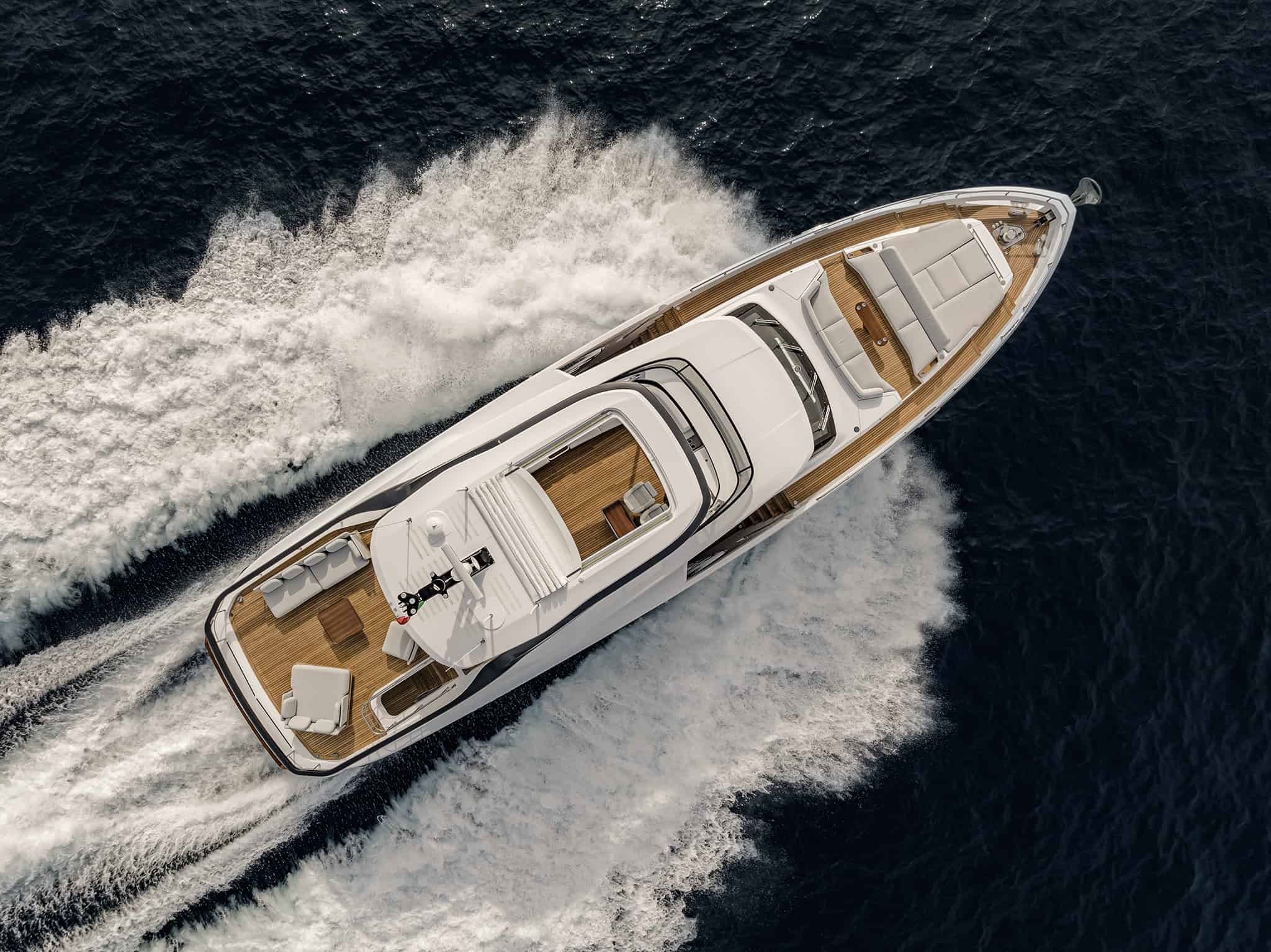 103 Superyacht ALADDIN SANE (sistership).jpg