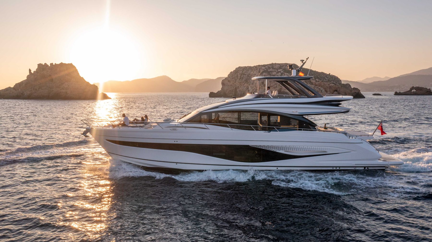 103 Superyacht NEGOTIATOR 1.jpg