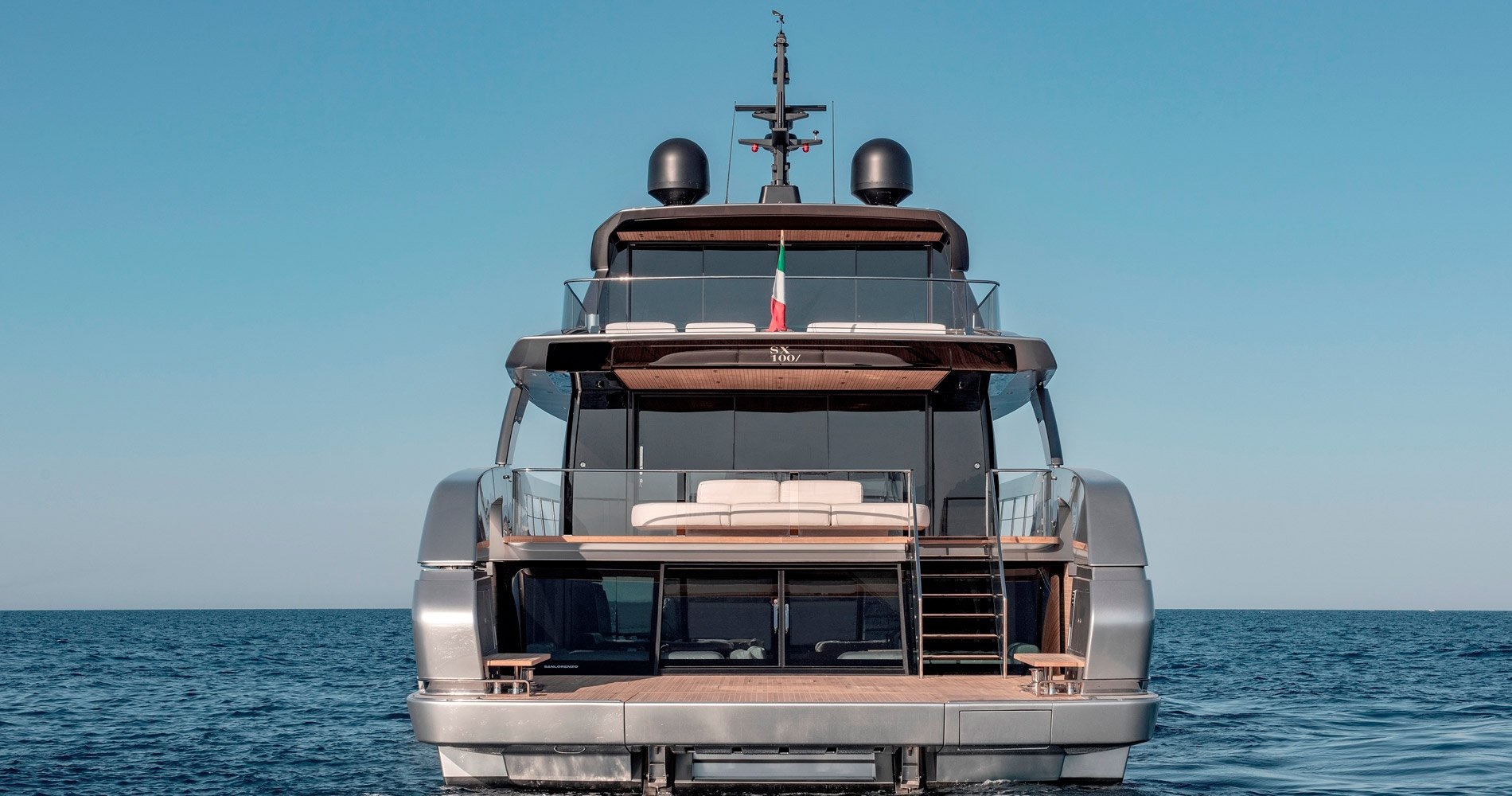 103 Superyacht NEW YORK.jpg