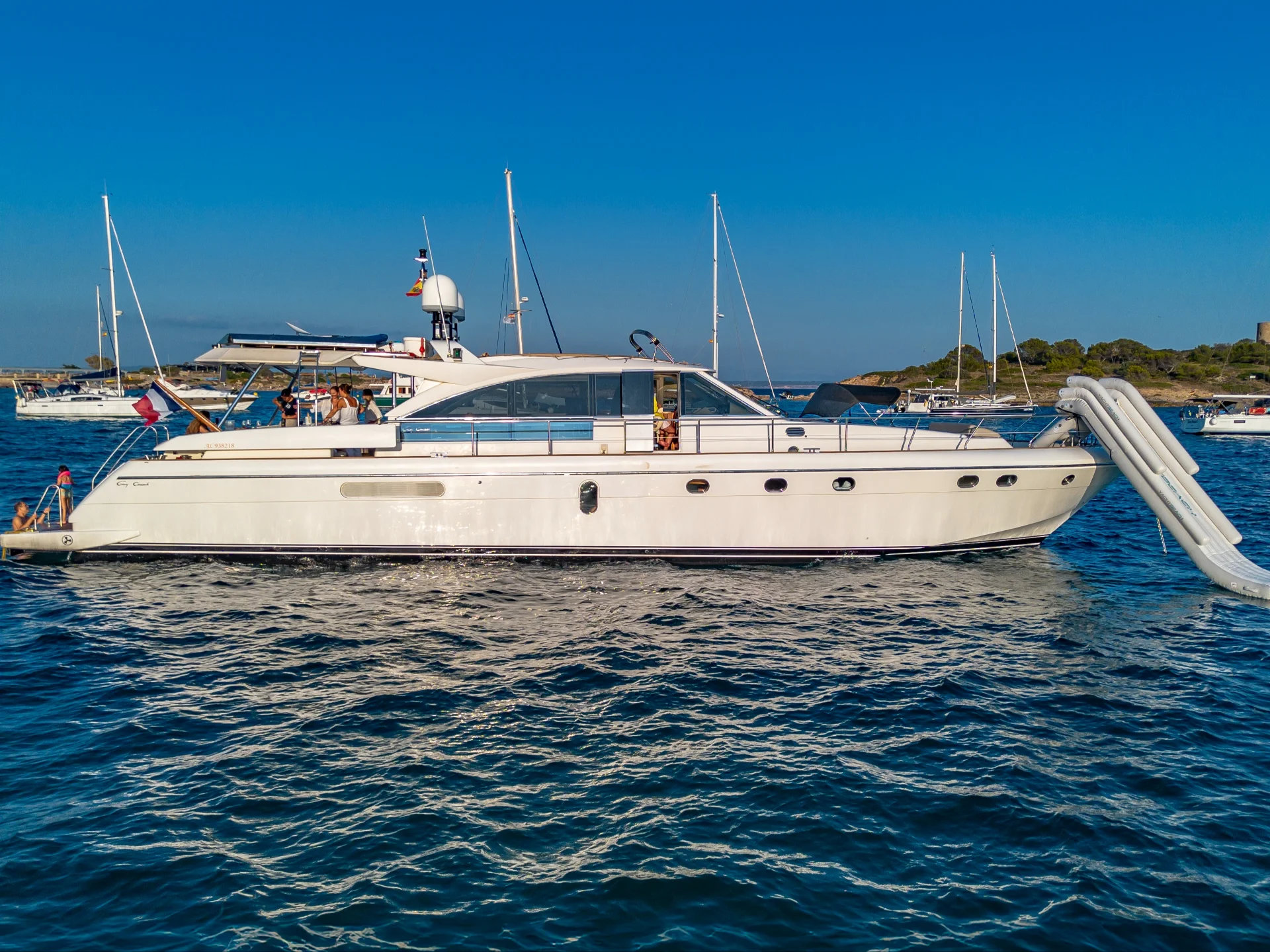 103 Superyacht PARODIA 07.jpg