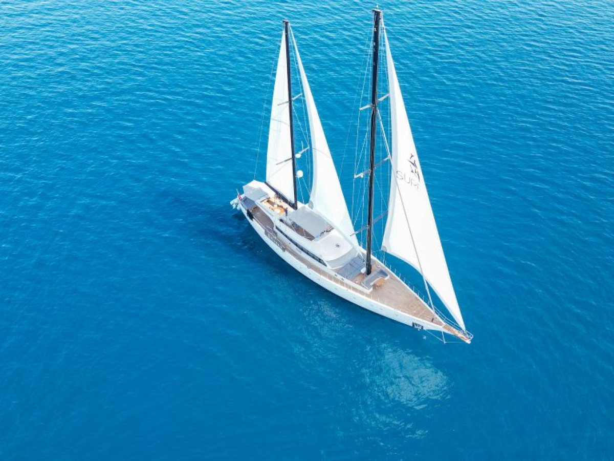 103 Superyacht SUREYYA.jpg