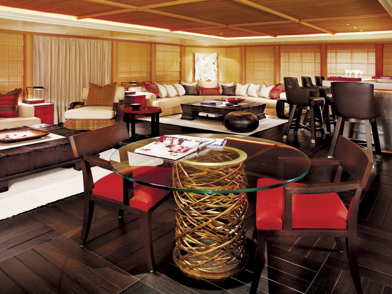 106 Interior Salon.jpg