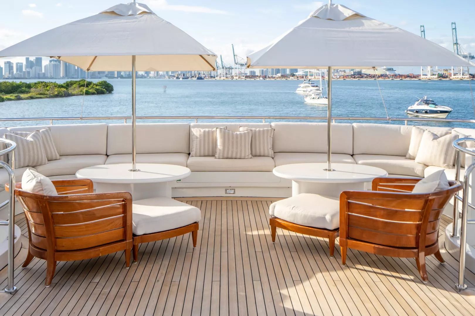 2.0 Sun deck view aft.jpg