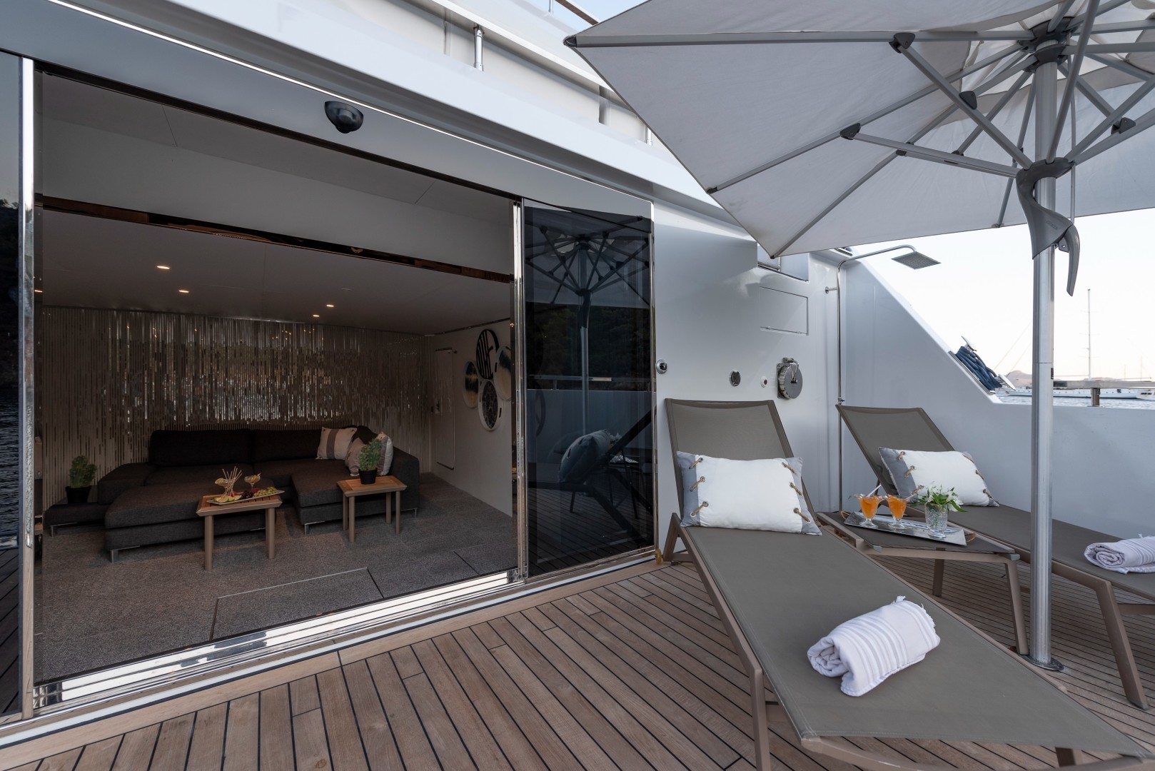 2.12 Swim platform view to beach club salon.jpg