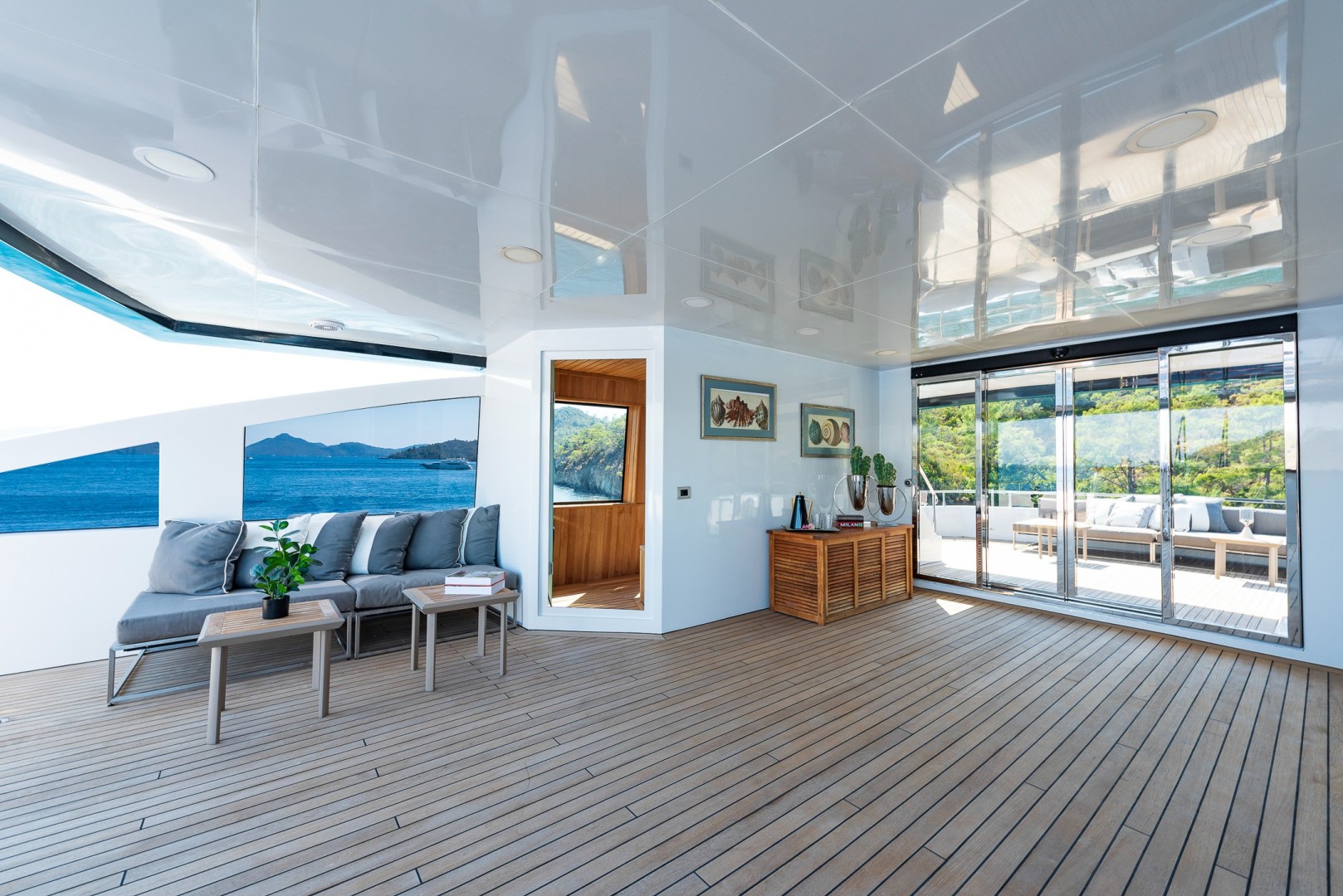 2.3 Sun deck gym and sauna.jpg