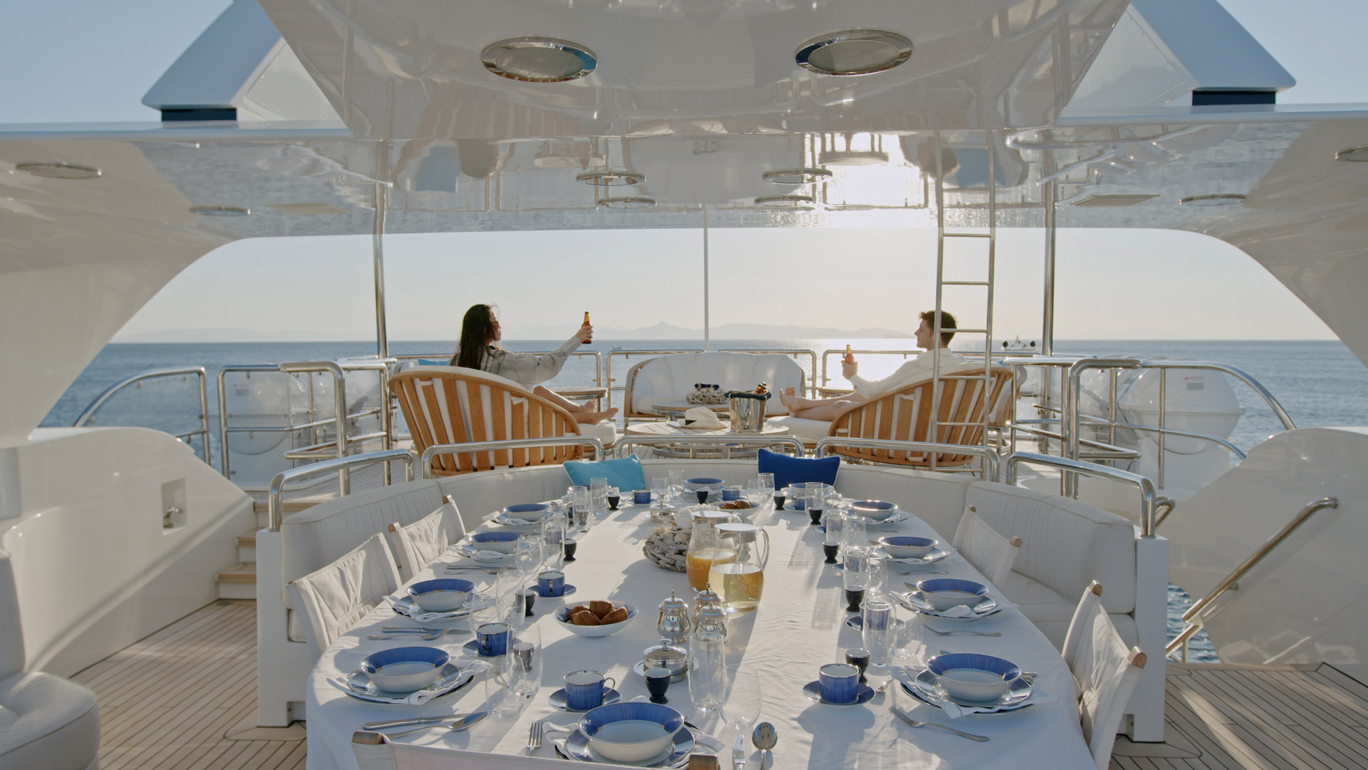 2.3 Sundeck view forward dining and lounge.jpg