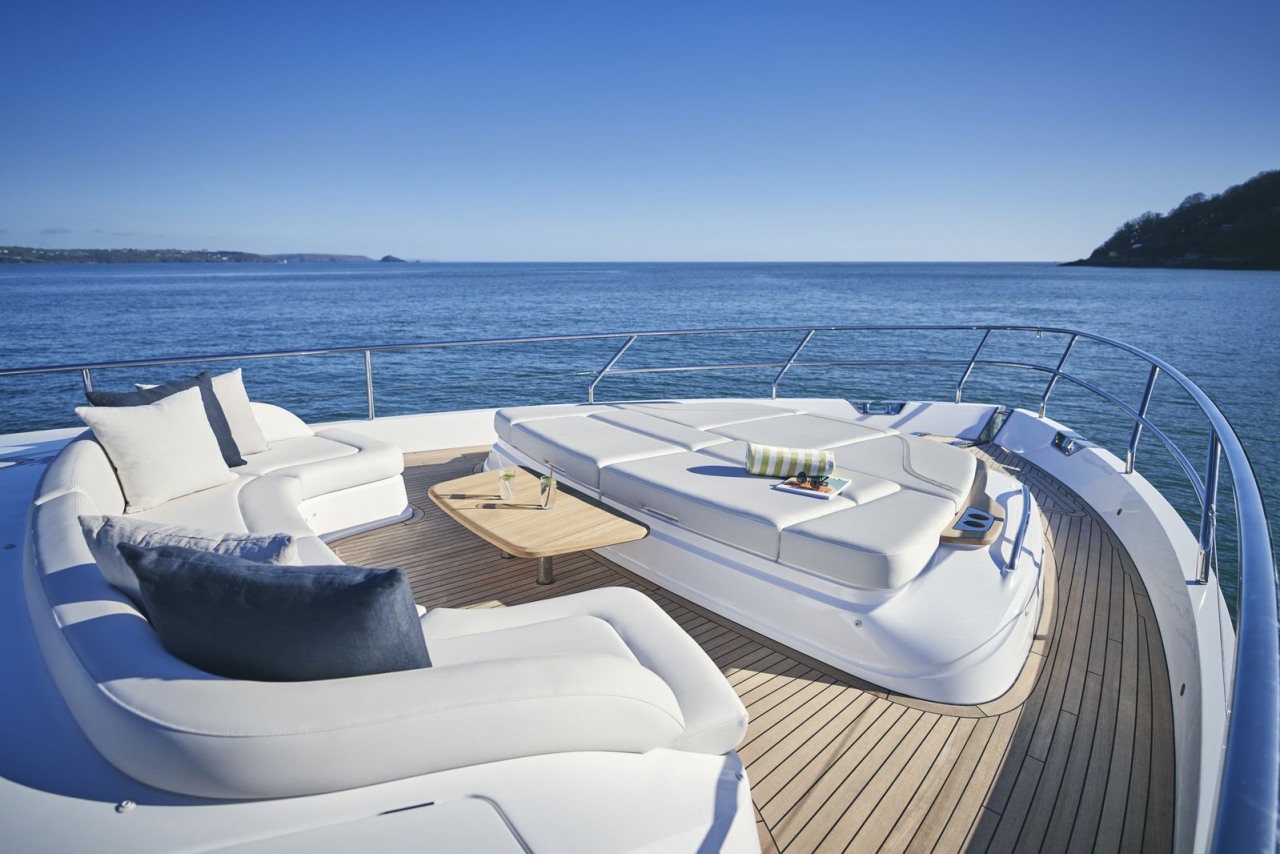 2.4 Elegant, spacious foredeck.jpg