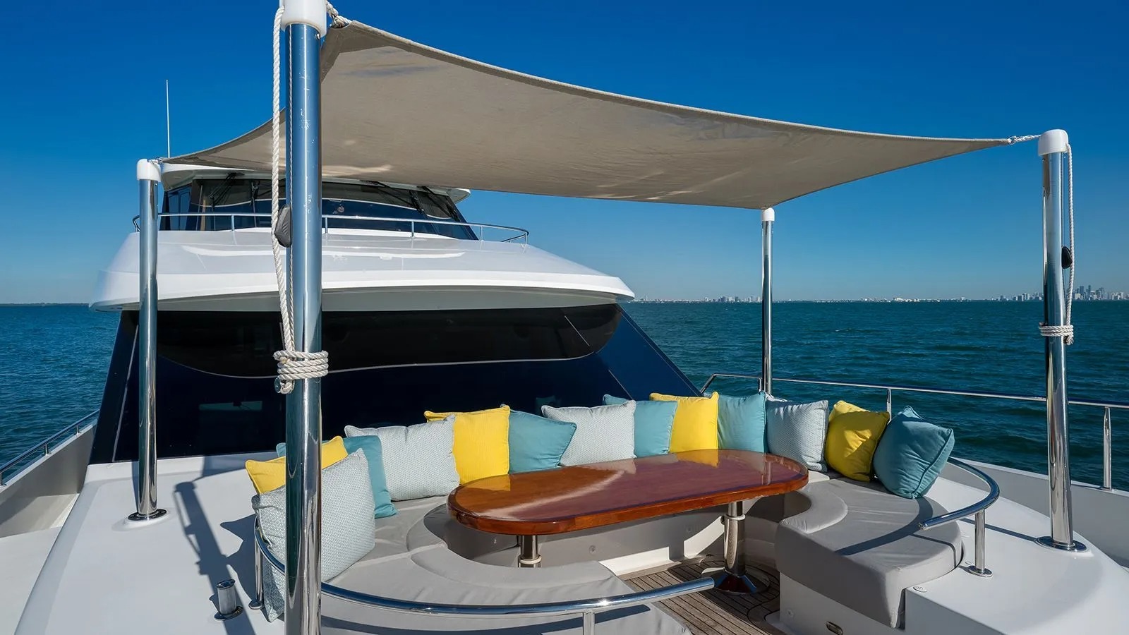 2.5 Foredeck sun shade.jpg