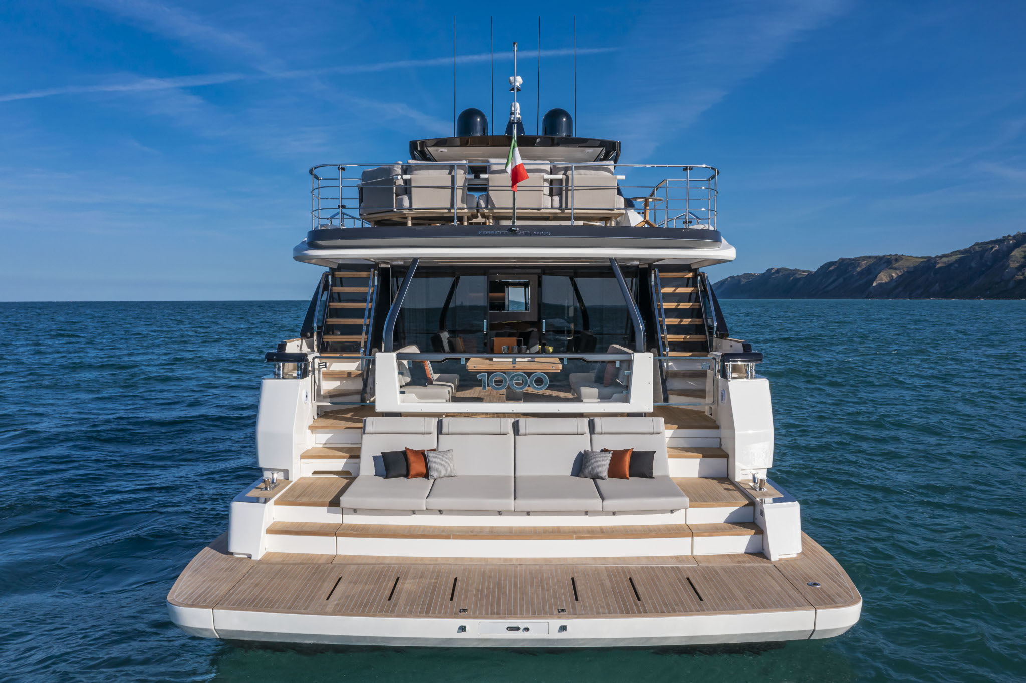2.5 View aft with beach club.jpg