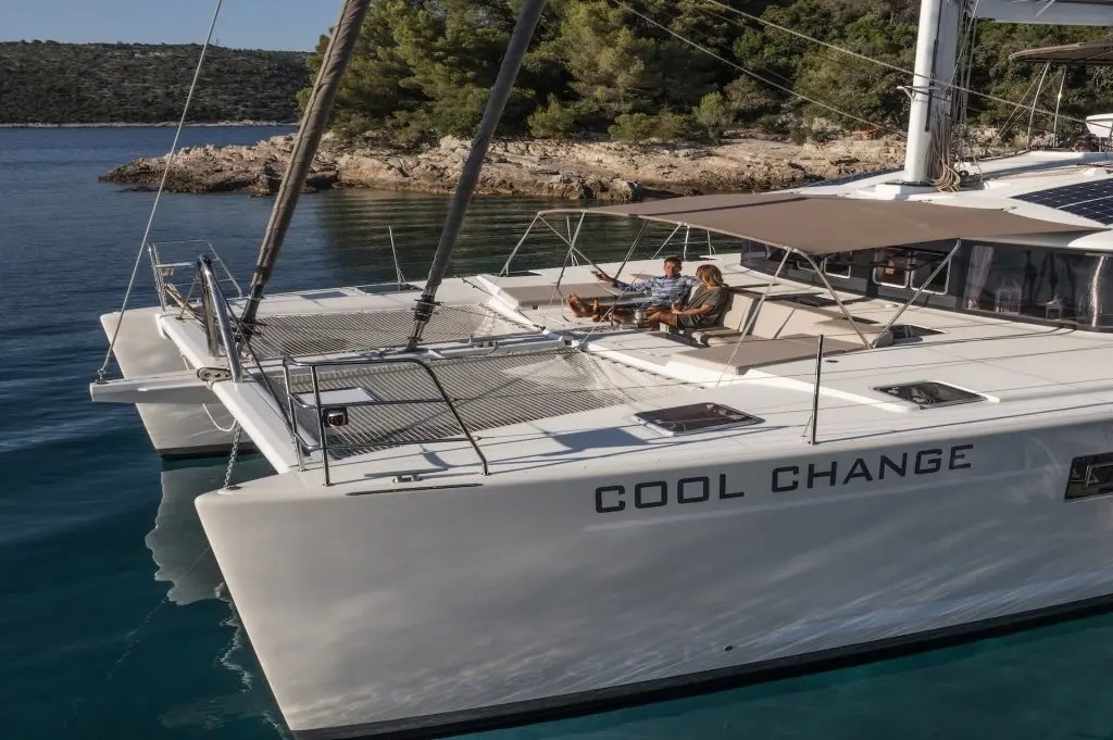 201 Foredeck.jpg