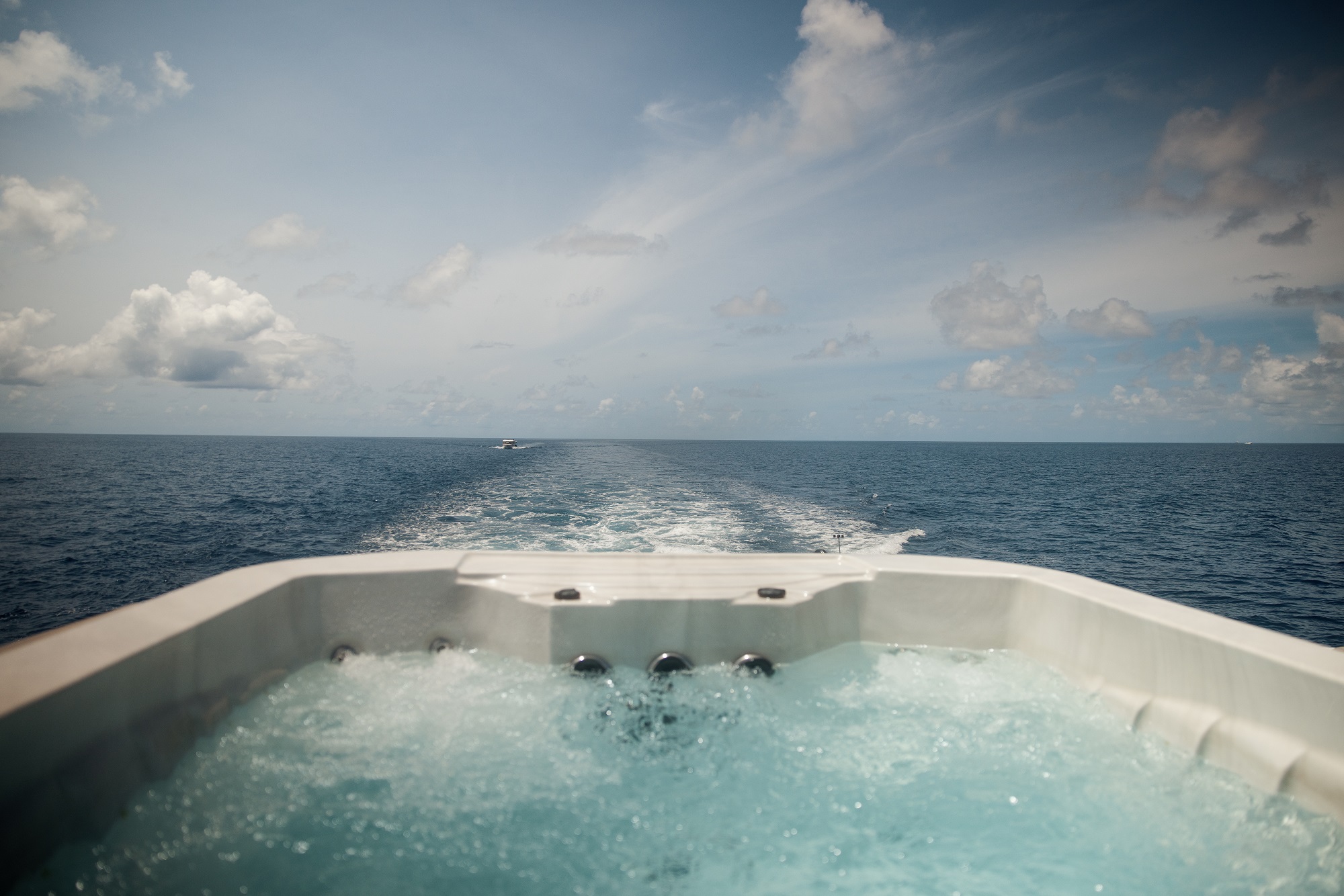 201 Jacuzzi.jpg