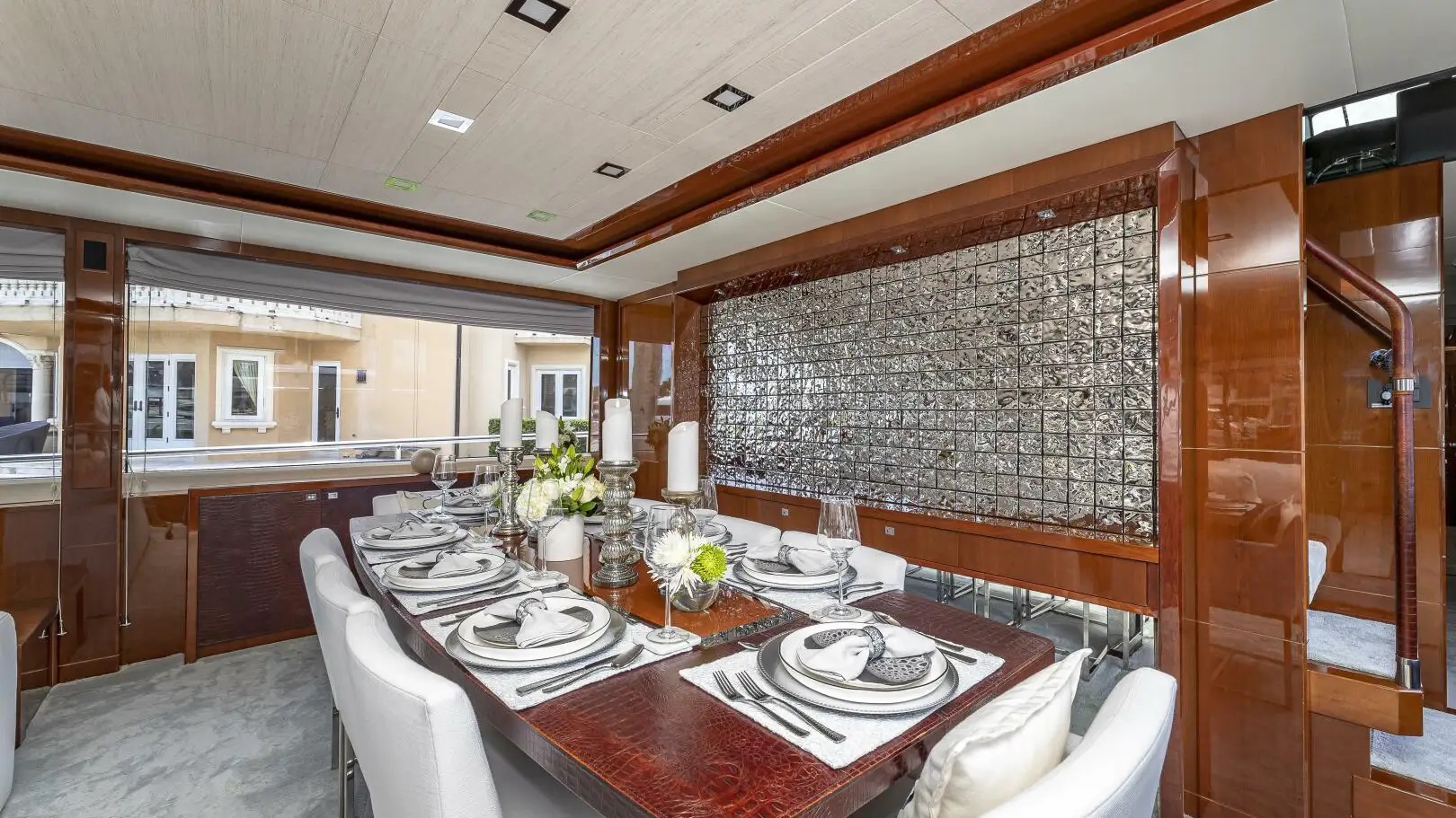 203 Main salon dining.jpg