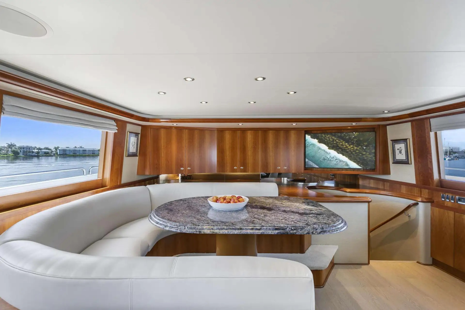 206 Galley banquette.jpg