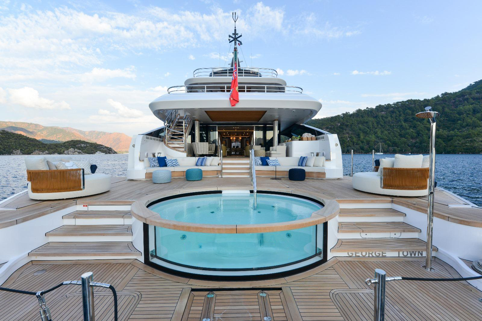 206 Oasis deck with swimming pool.jpg