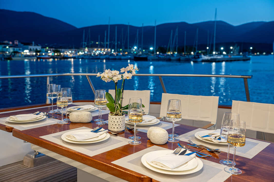 207 Set for dinner.jpg