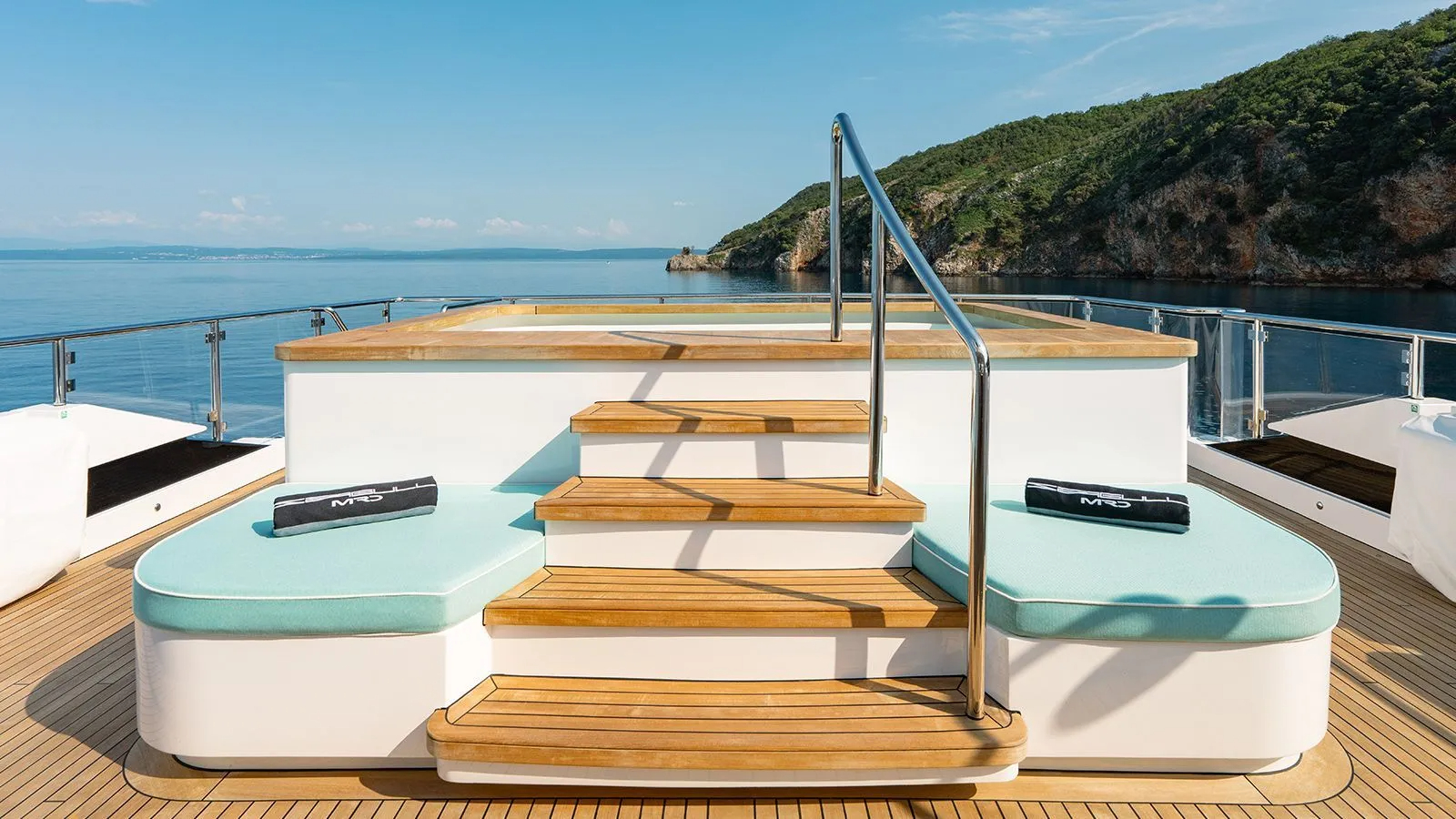 207 Sun deck aft pool.jpg