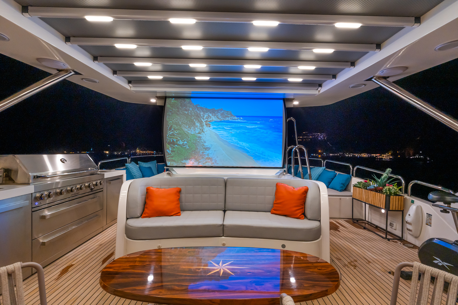 207 Sun deck cinema.jpg