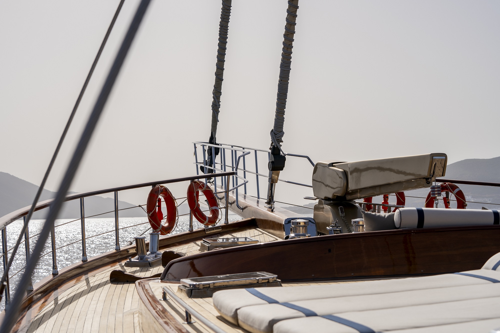 210 Views over the bow.jpg