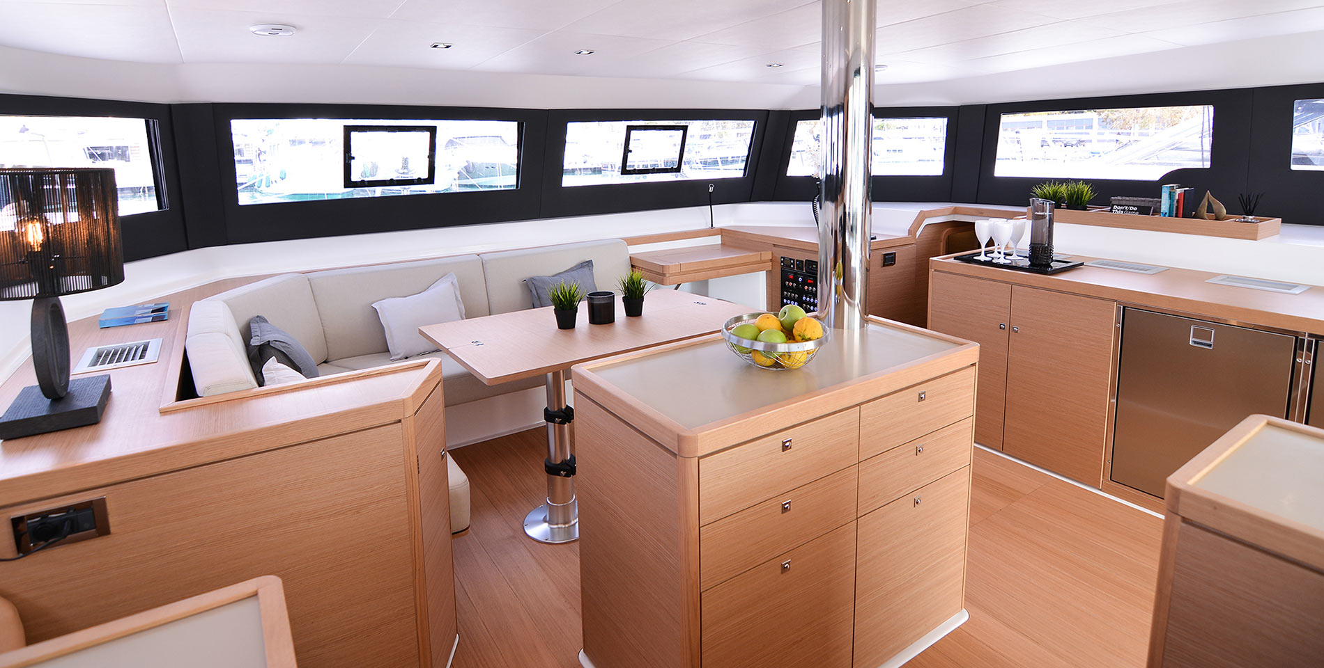 3.3 Main salon galley and island.jpg